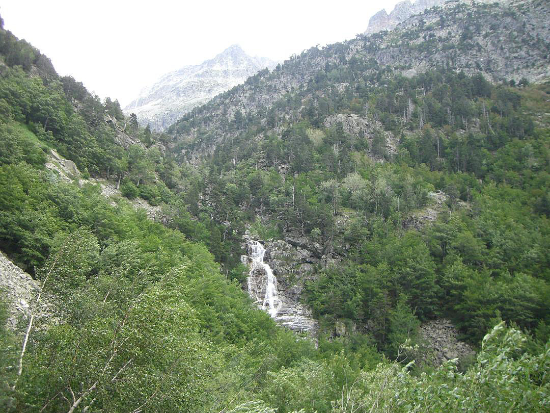 ibon_de_respomuso_010 Cascada Río Aguas Límpias