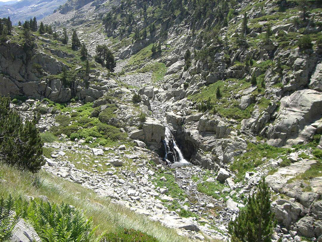 ibon_de_respomuso_015 Cascadas de río Aguas Limpias