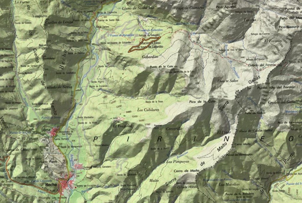 Mapa del entorno y accesos al Refugio de Gabardito. Fuente: I.G.N. Gabardito 50000