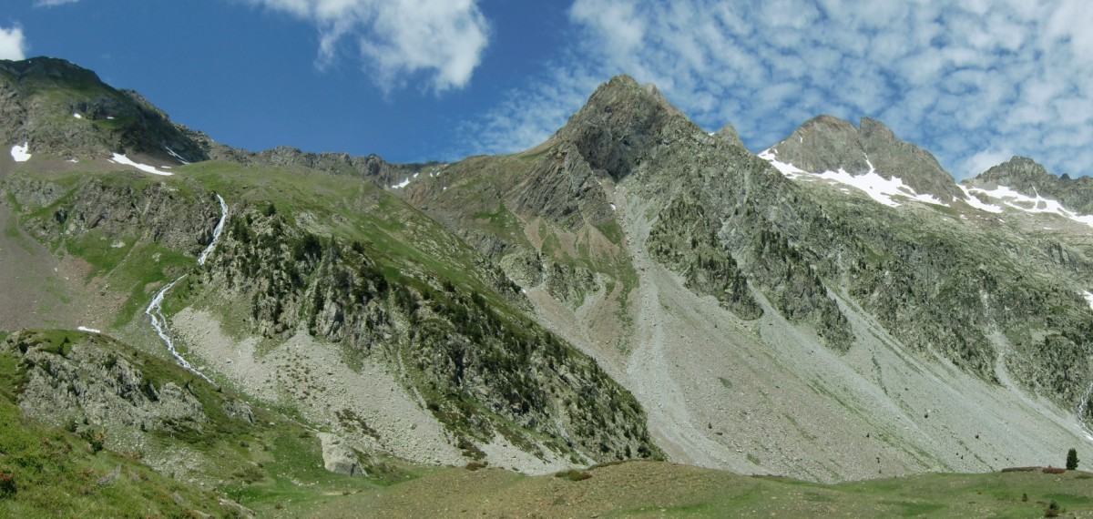 Panorámica de los picos Fenias, Argualas y Garmo Negro Ordicuso (17)