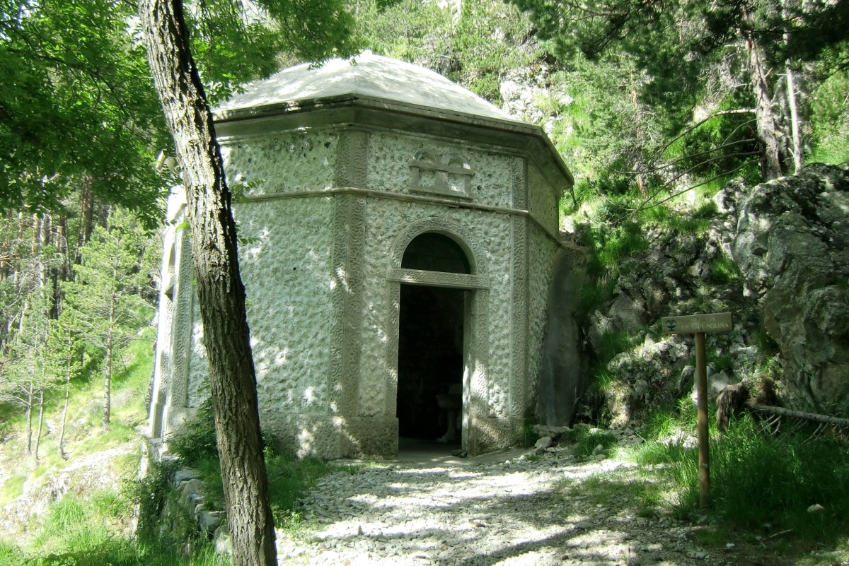Fuente de La Laguna Ordicuso (7)
