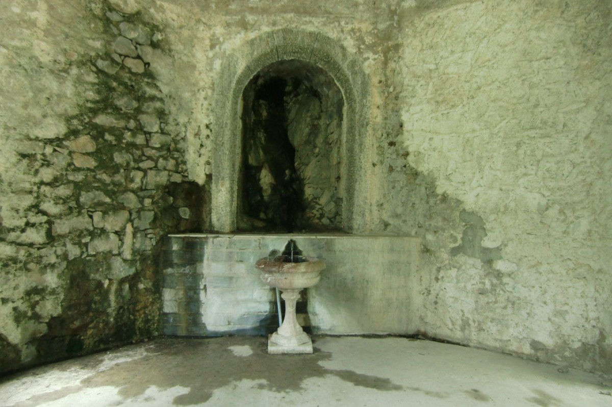 Fuente de La Laguna Ordicuso (8)