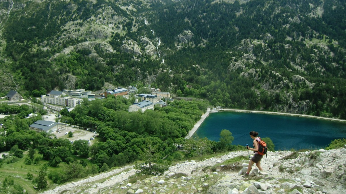 Balneario de Panticosa e Ibón de Baños desde la senda de ascensión a Ordicuso Ordicuso (9)